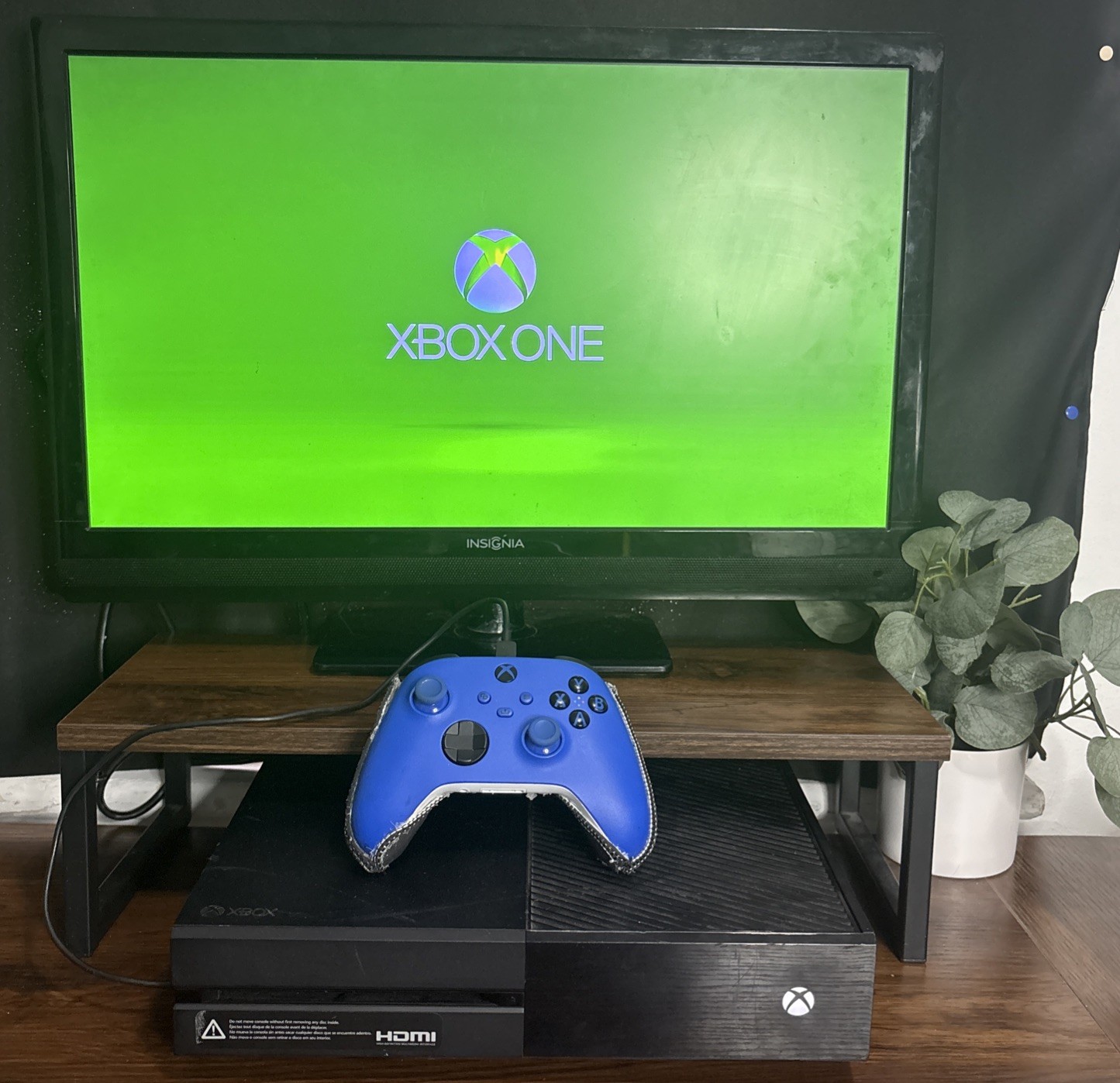 Microsoft Xbox One 1TB Console Bundle (1540) – Tested Working