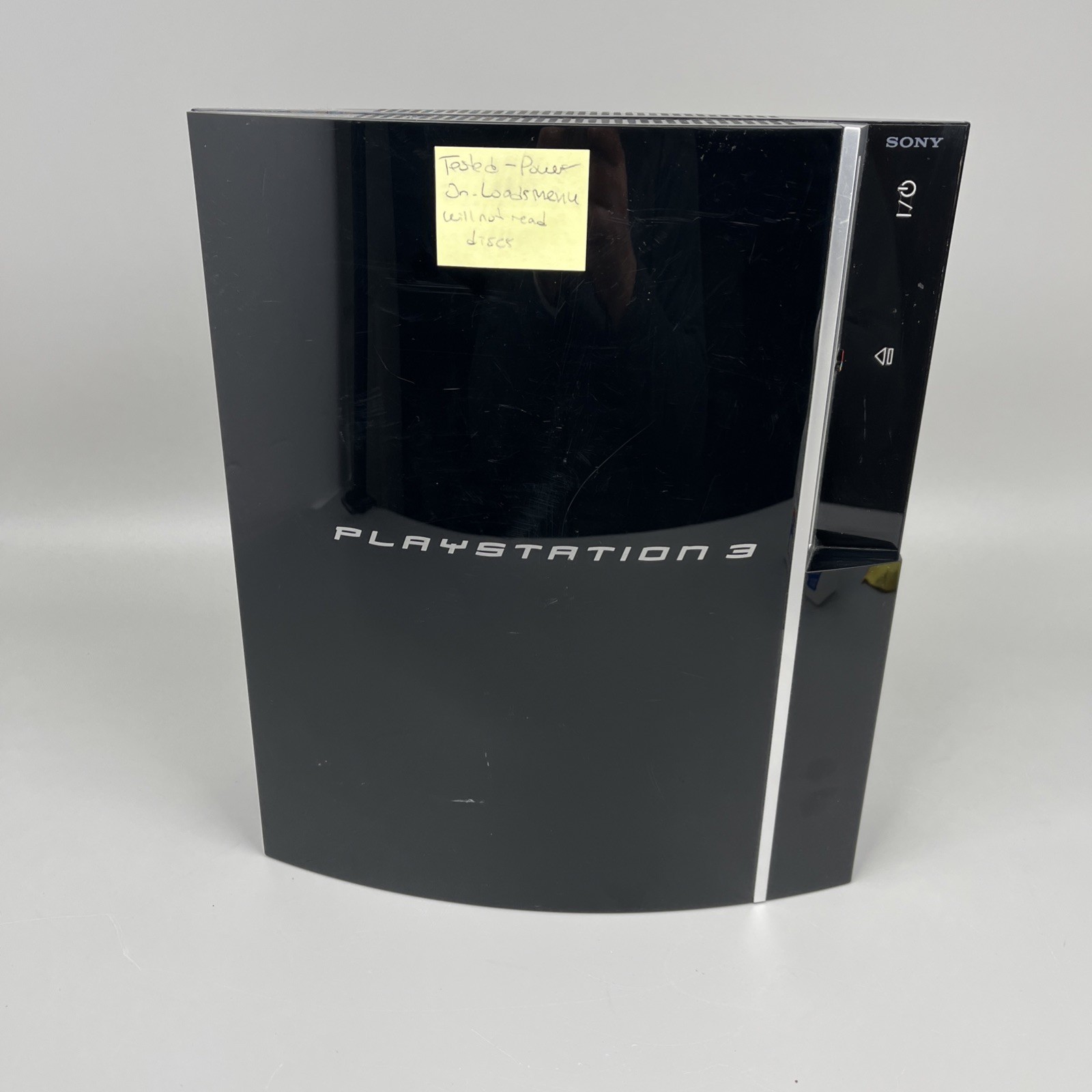 PlayStation 3 PS3 Fat Console CECHL01 For Repair – Turns On – Won’t Read Discs