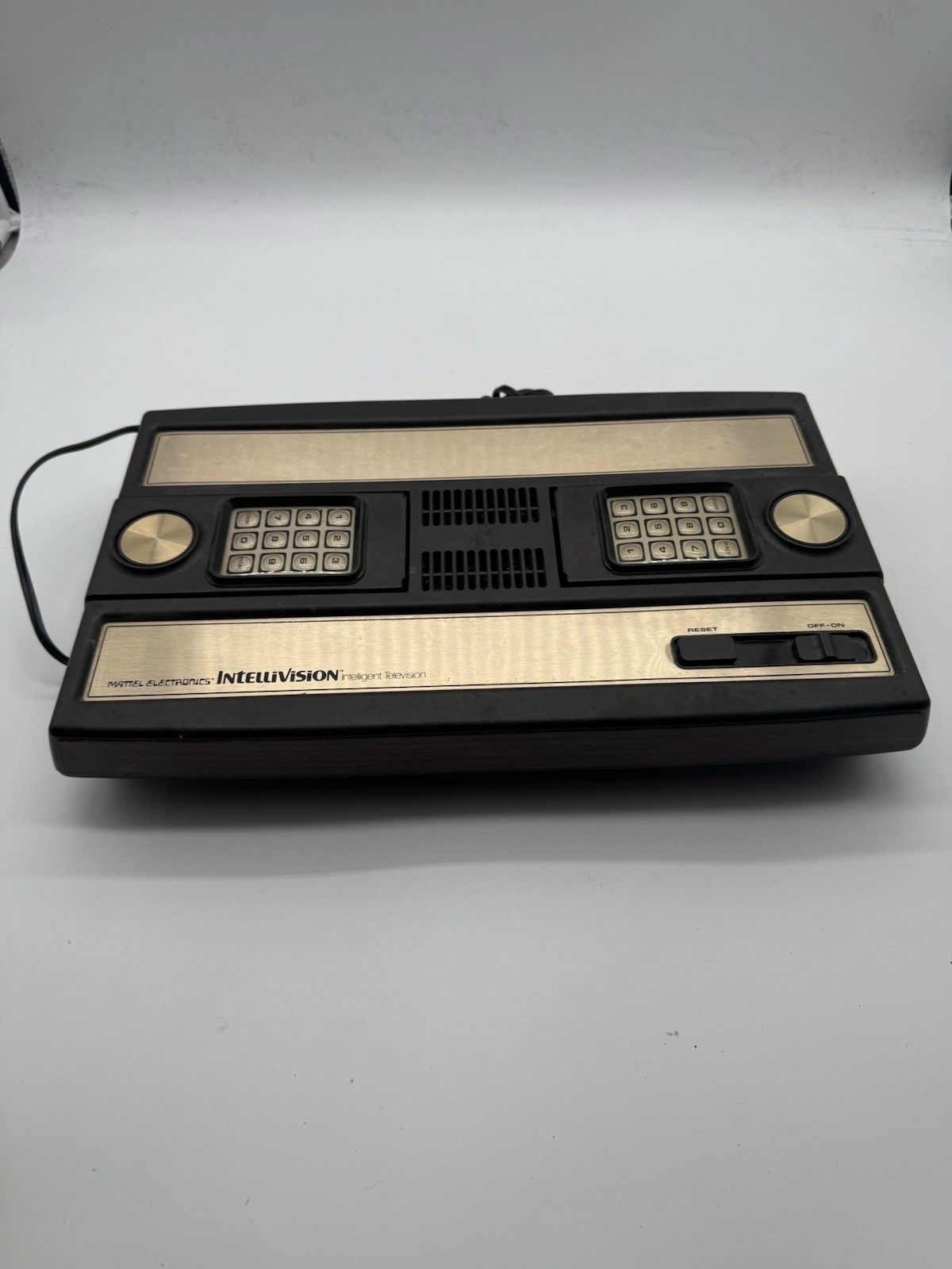 Mattel Intellivision Model 2609 Video Game Console FOR PARTS OR REPAIR Untested