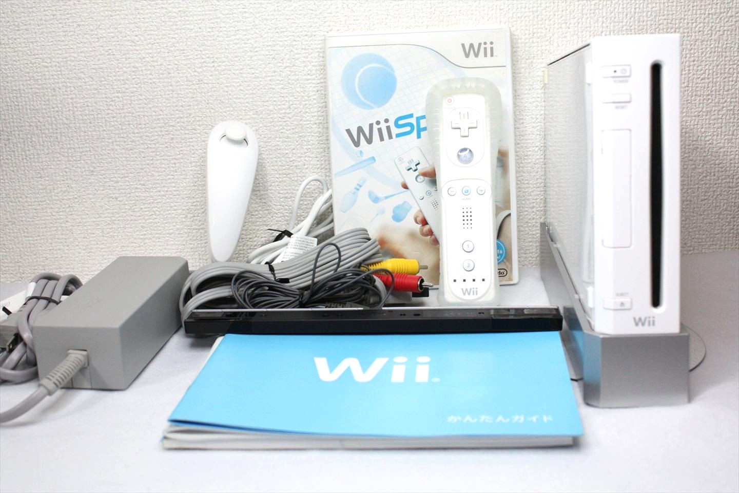 Nintendo Wii Console White Set RVL 001 Japanese Region Code Tested #436