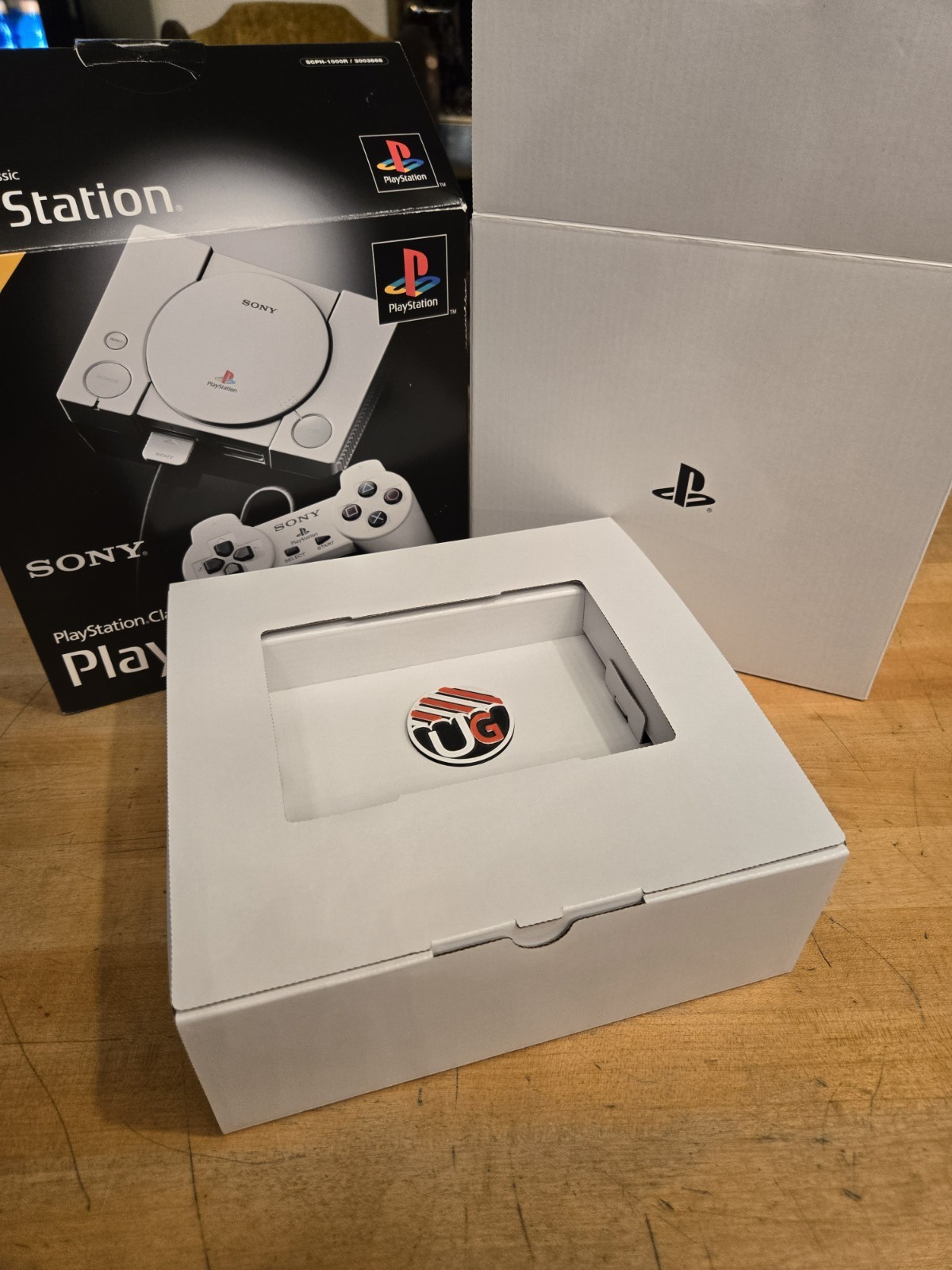 BOX ONLY Sony PlayStation Classic Mini 2018 Edition Video Game Console PS1