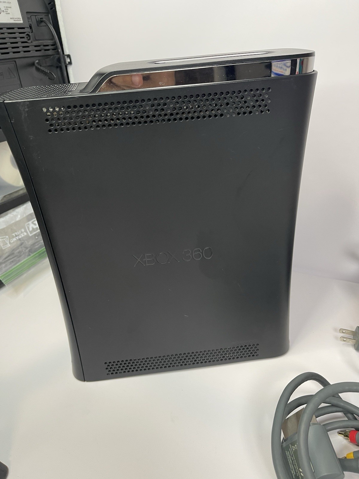 Microsoft Xbox 360 Elite 120GB Console W/ Cords Fully Tested Works