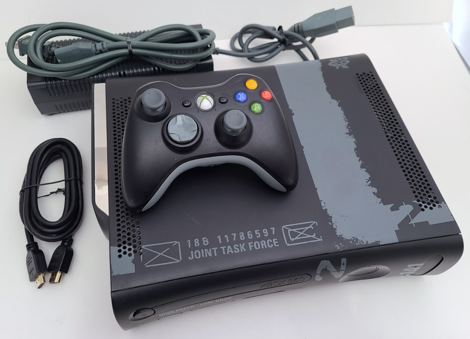 Microsoft XBox 360 Call of Duty Modern Warfare 2 Game Console System COD 250GB