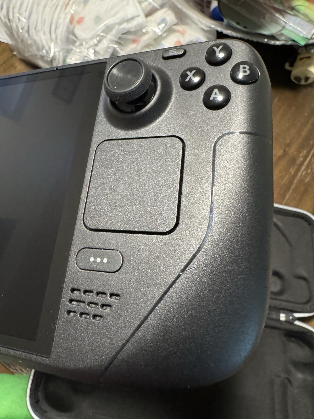 Steam Deck OLED 512g With Case. 512g microSD included. NO CHARGER.