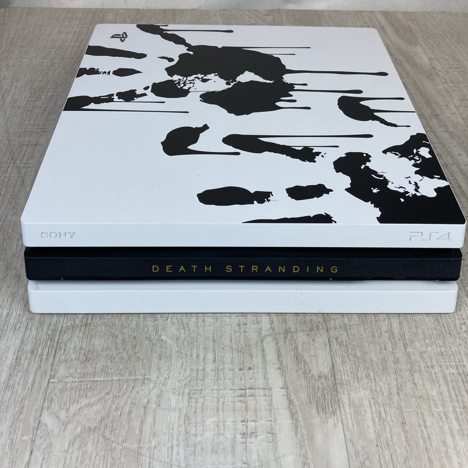 PlayStation 4 Pro 1TB Console Death Stranding Edition Console only