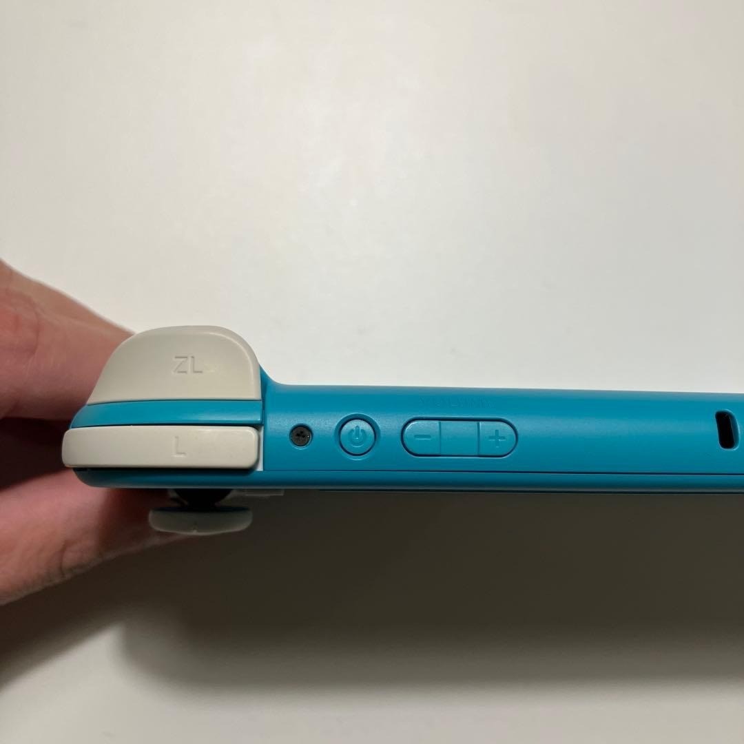 Switch – Lite Console turquoise Blue Nintendo W/ Charger Tested