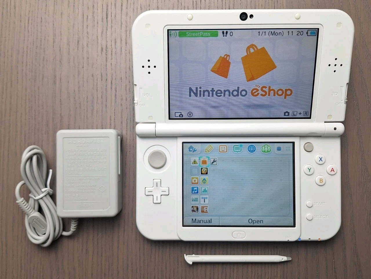 New Nintendo 3DS XL Pearl White | Charger + 32GB SD Card | REGION FREE