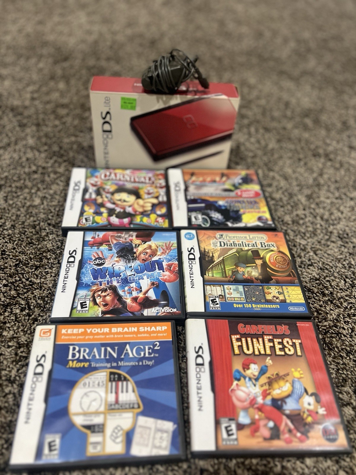 Nintendo DS Lite Crimson Handheld Console Red Black Model USG-001 W/Games Works