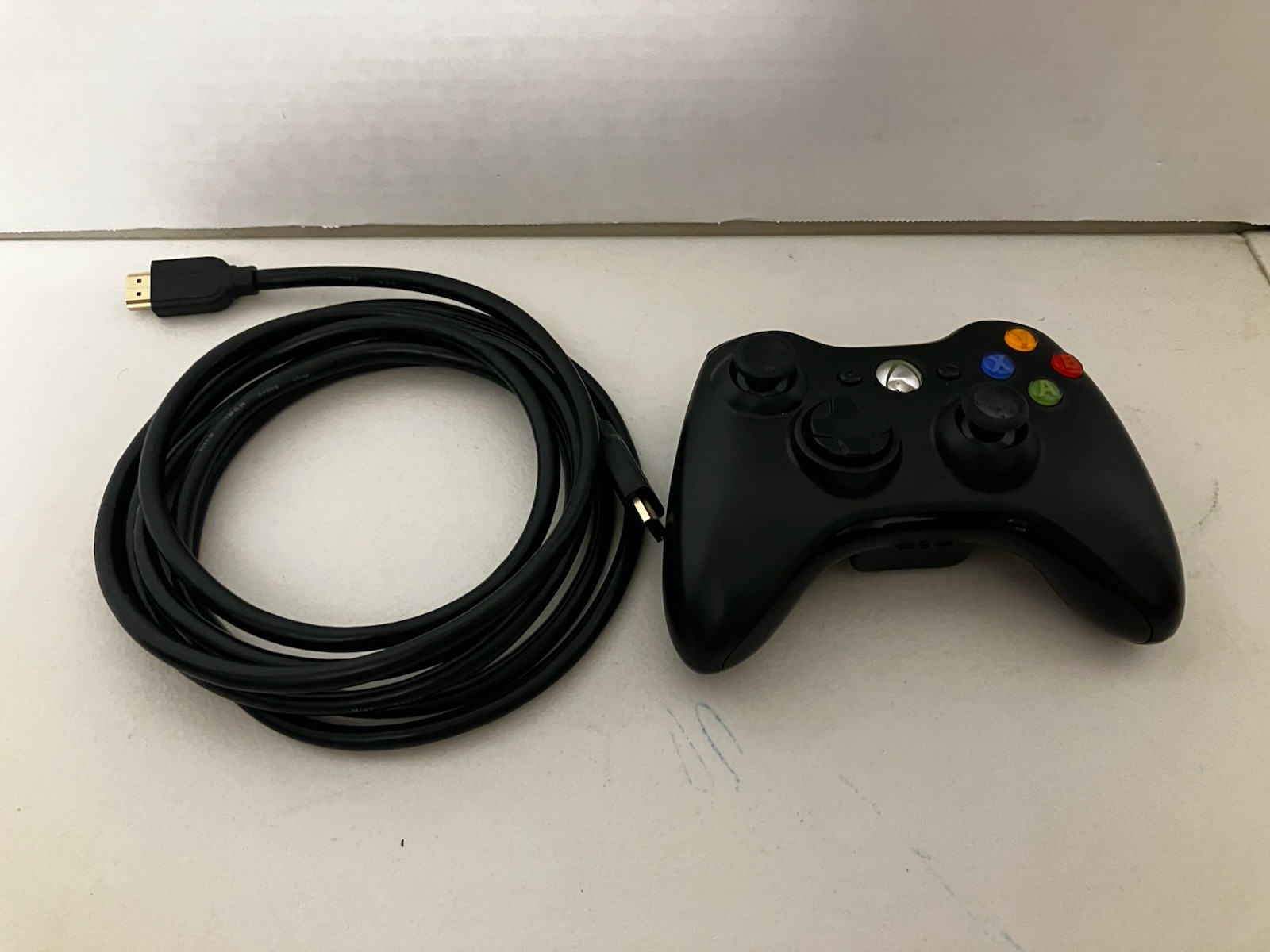 Microsoft Xbox 360 S Console 320 GB Model 1439 w/ 7 Games, Kinect, READ DESC