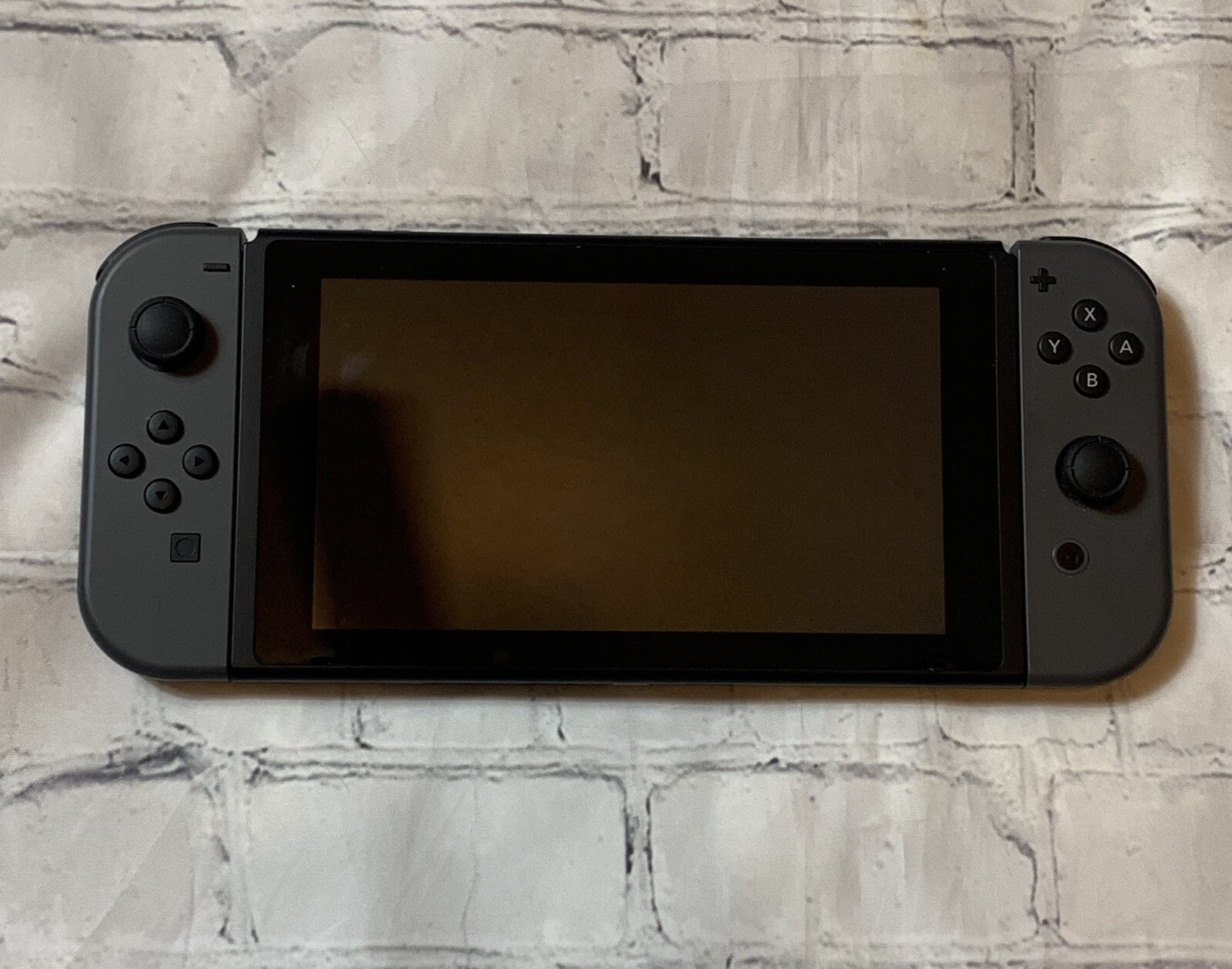 Nintendo Switch 32GB Handheld System Gray Left Joy Con Broken Controller Include