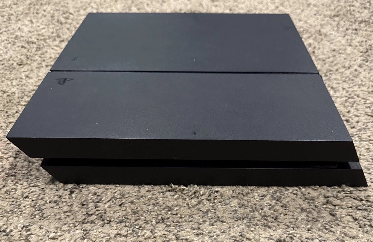 PlayStation 4 500GB Console W/ Cables, Controller And Game Tested Software 11.52