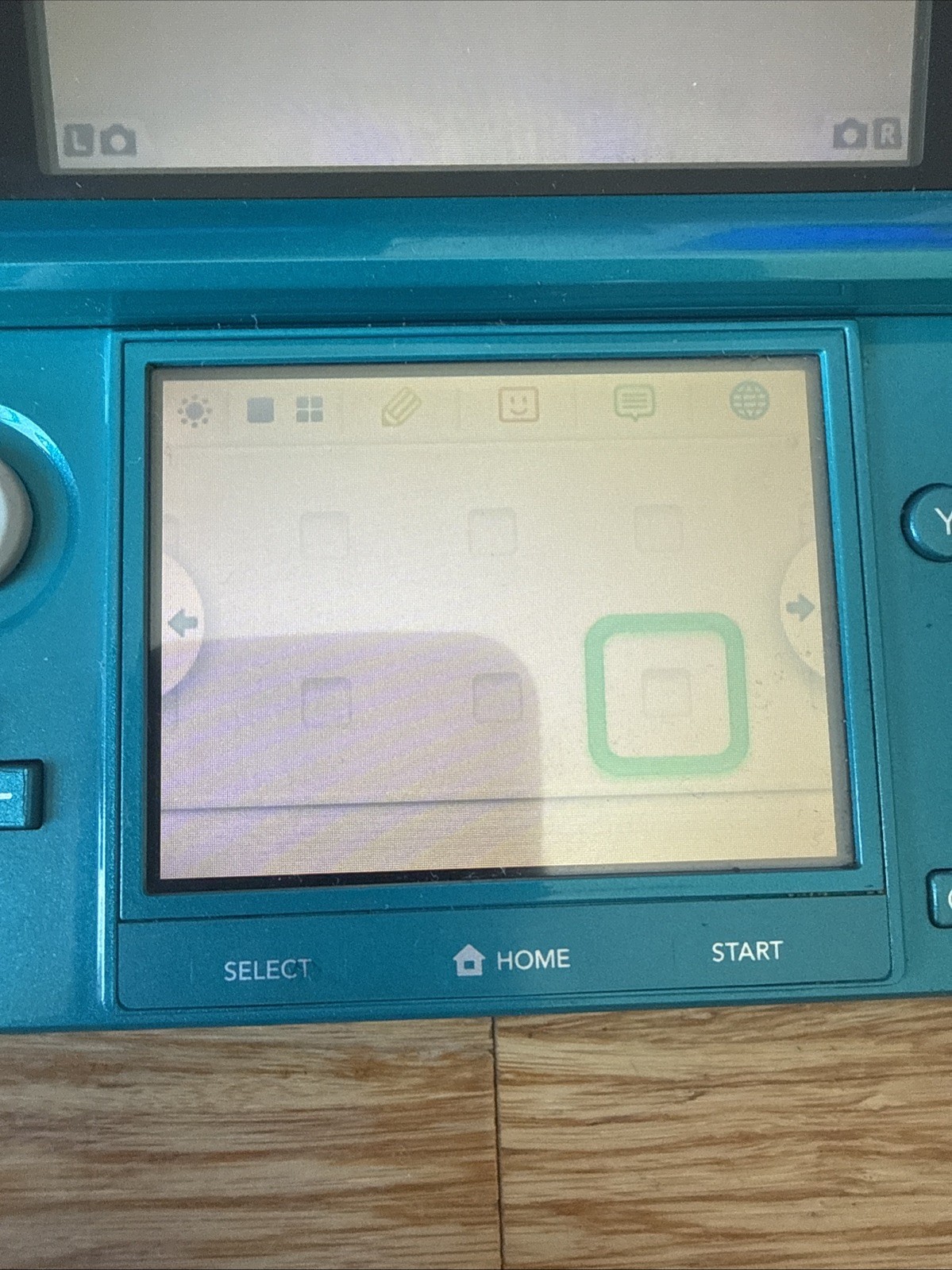 Nintendo 3DS Handheld System – Aqua Blue. Turquoise. Tested. No Stylus