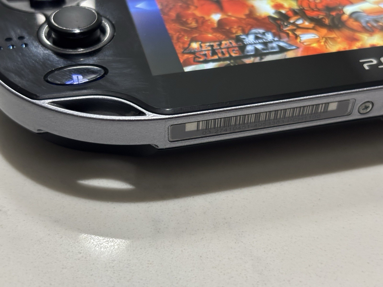 Sony Ps Vita PCH-1100 Crystal Black Model Console + Charger OEM 8gb Card EXC+