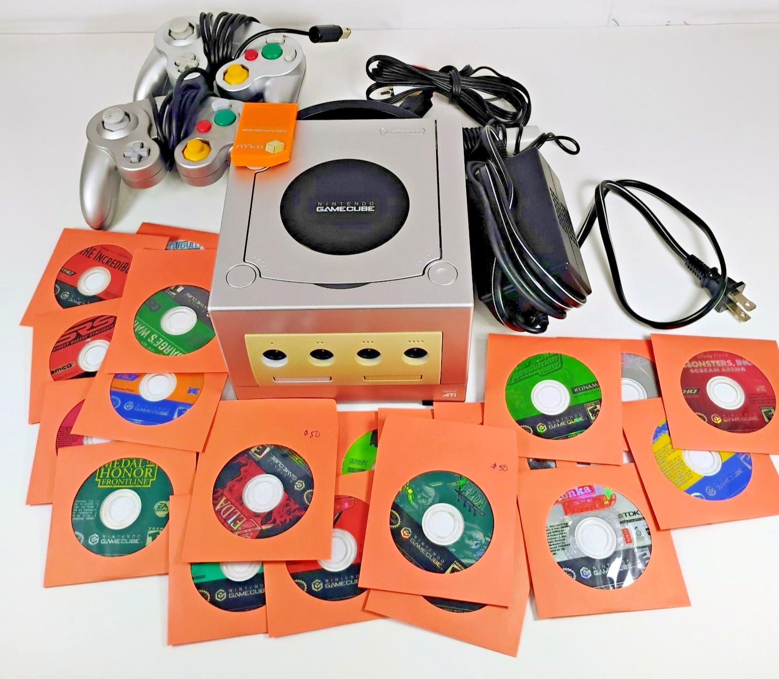 Huge Nintendo Gamecube Bundle Lot Silver 28 games Memory Card 2 Zelda Star Wars