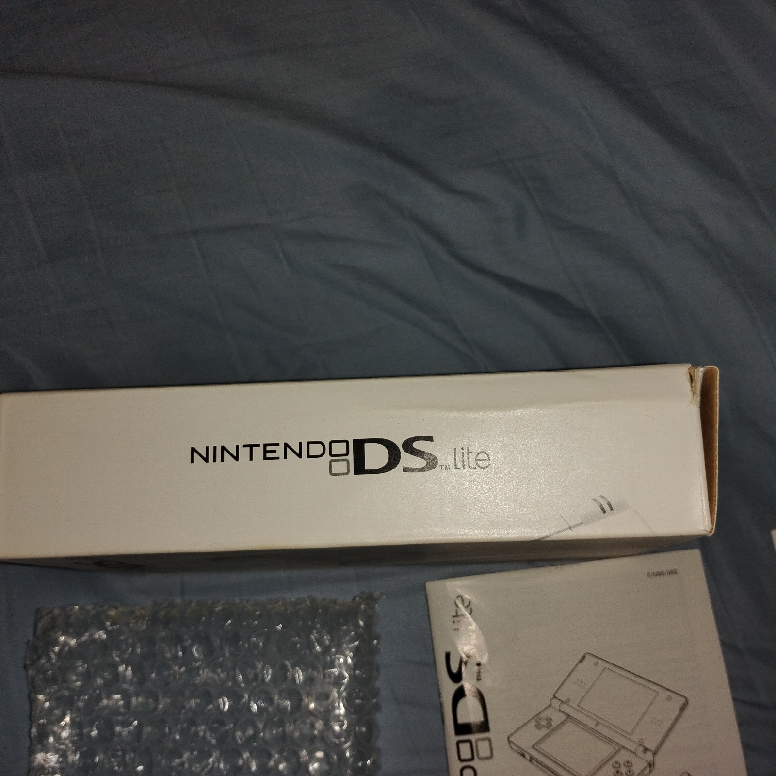Nintendo DS Lite Console White Working With Box And Instruction Manual NDS