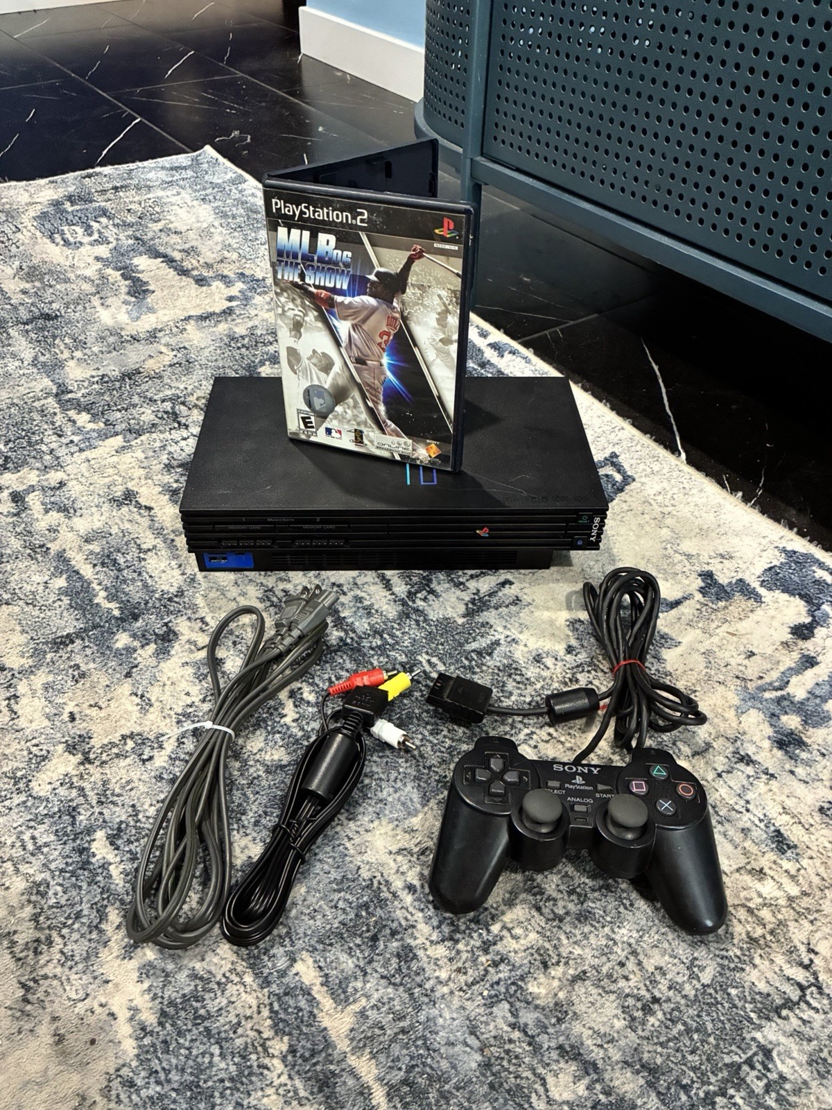 Sony PlayStation 2 Console + 1 Sony Controller + MLB 06 The Show Game + Cables