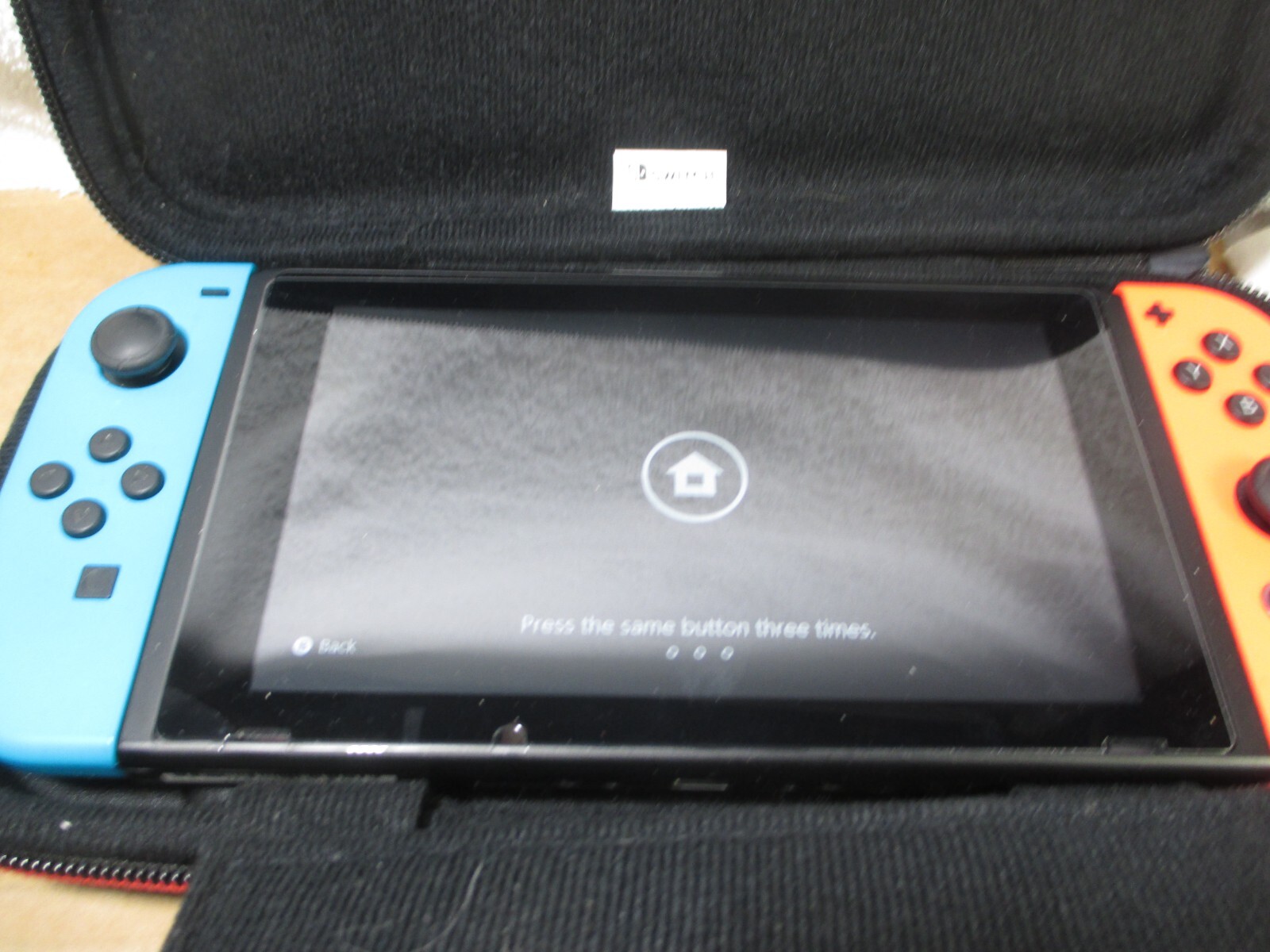 Nintendo Switch Bundle SEE PHOTOS, case, xkw500638.. super street racer, no dock