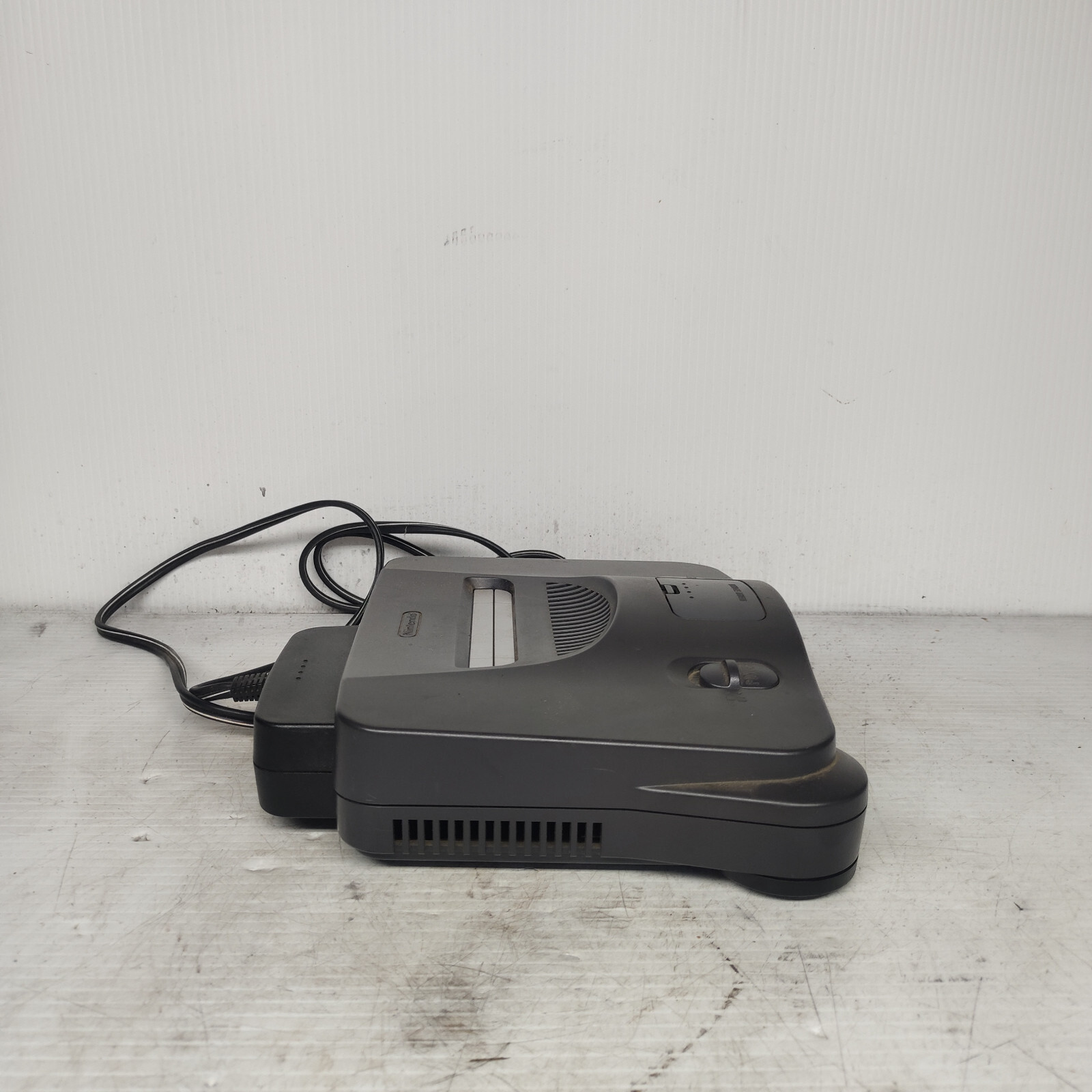 Nintendo 64 Console with Memory Expansion Card + 4 Controllers