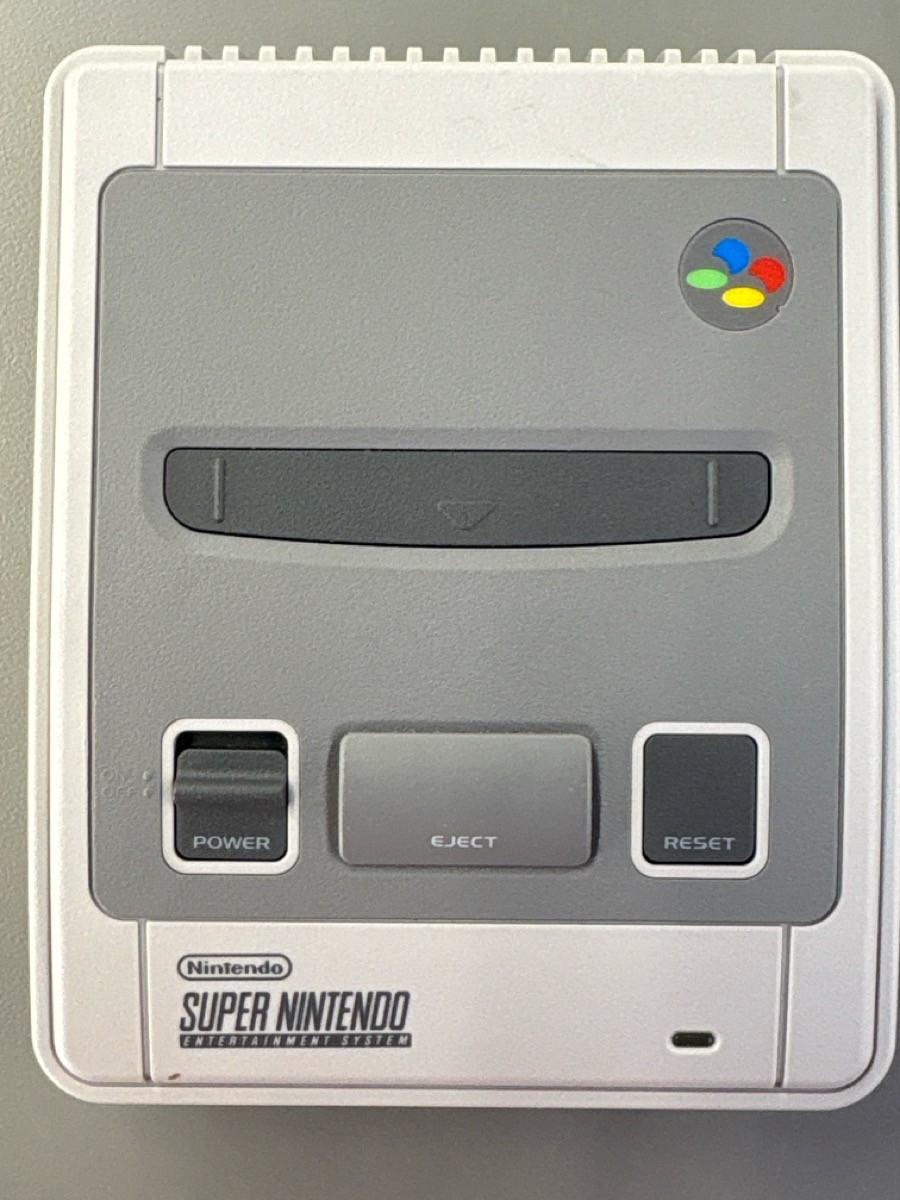 Nintendo Classic Mini Super Famicom SFC 21 games bulit in CLV-301 (PD3048540)