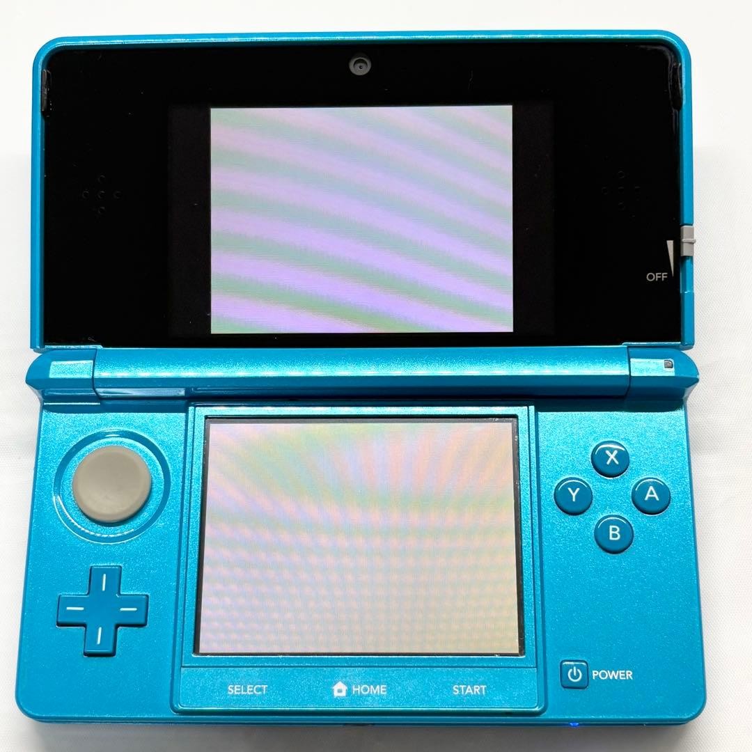 LCD in excellent condition Nintendo 3DS Light Blue genuine charger confirmed to