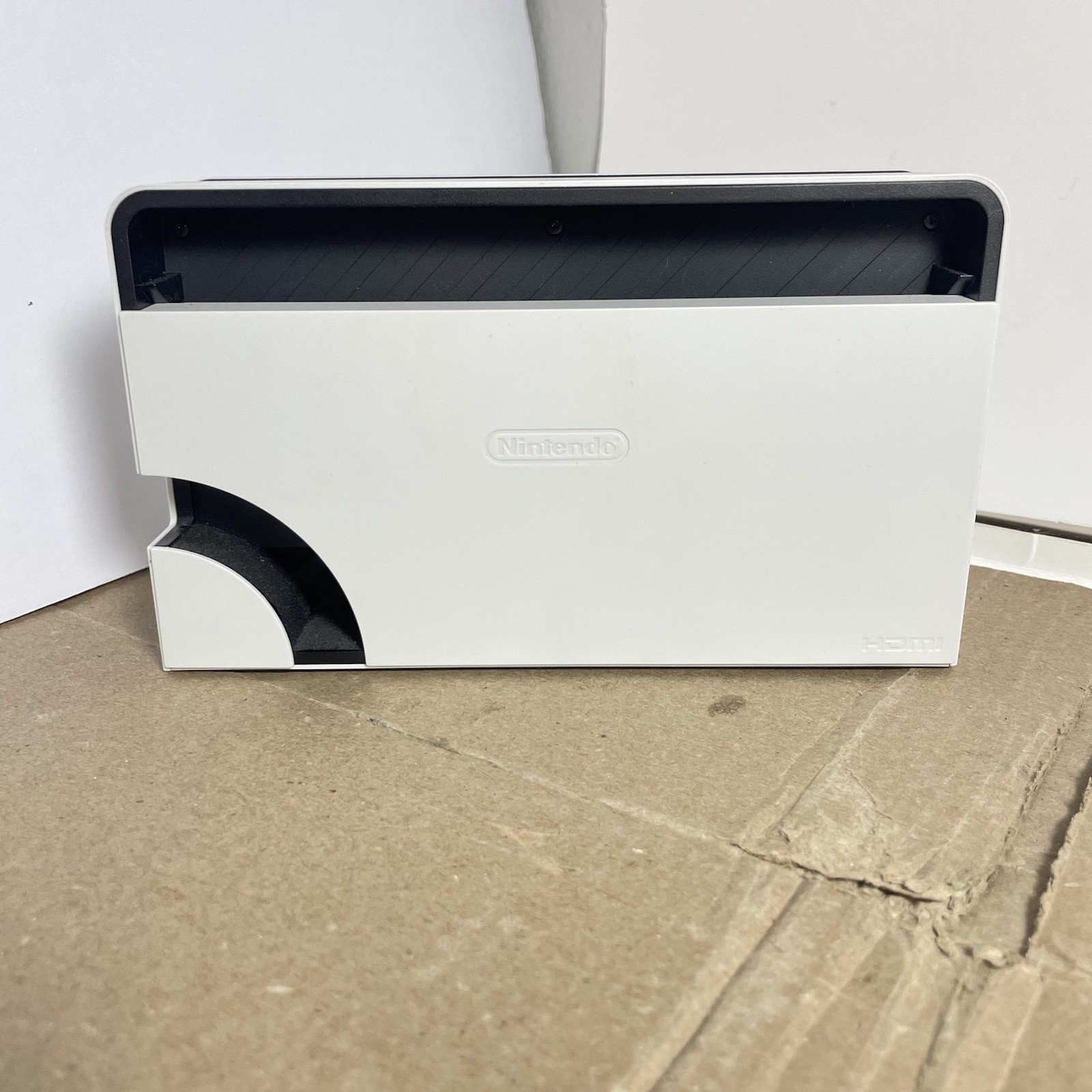 Nintendo Switch OLED HEG-001 Console with White Joycons. Tested!