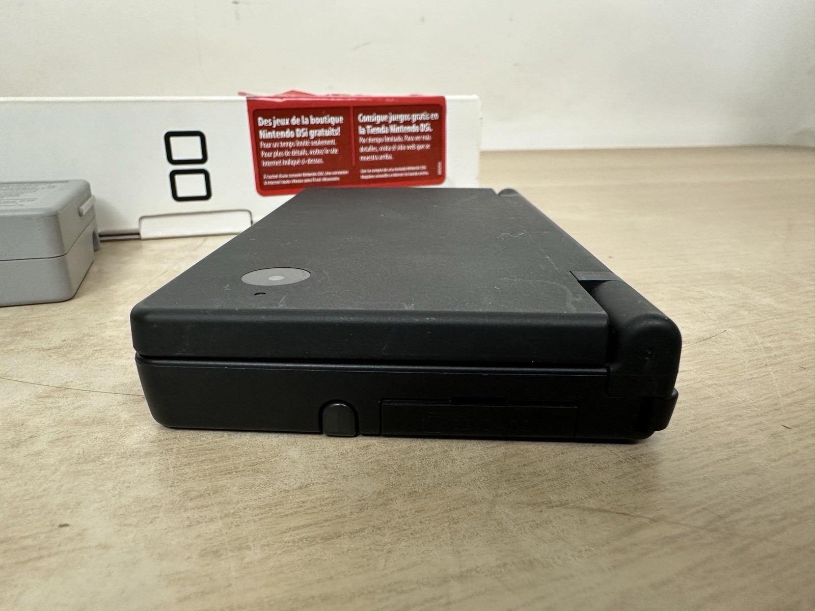 Nintendo DSi – Matte Black – Complete in Box CIB w/ Inserts/Charger/Stylus WORKS