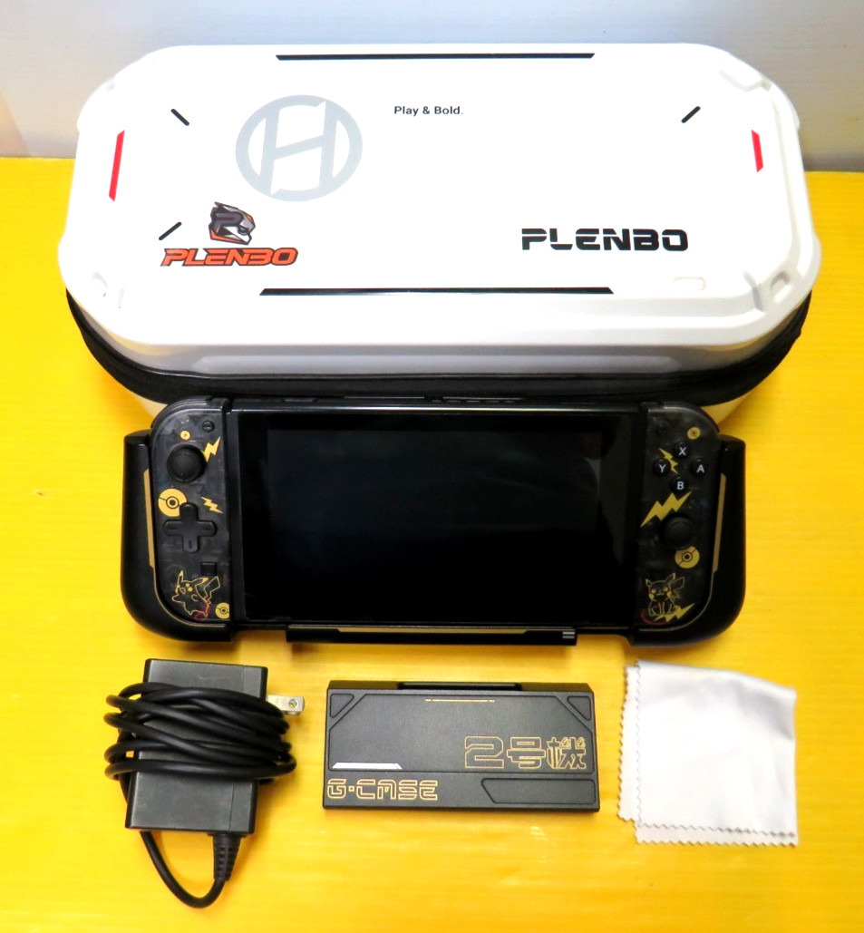 Nintendo Switch HAC-001 with Plenbo G-Case Black