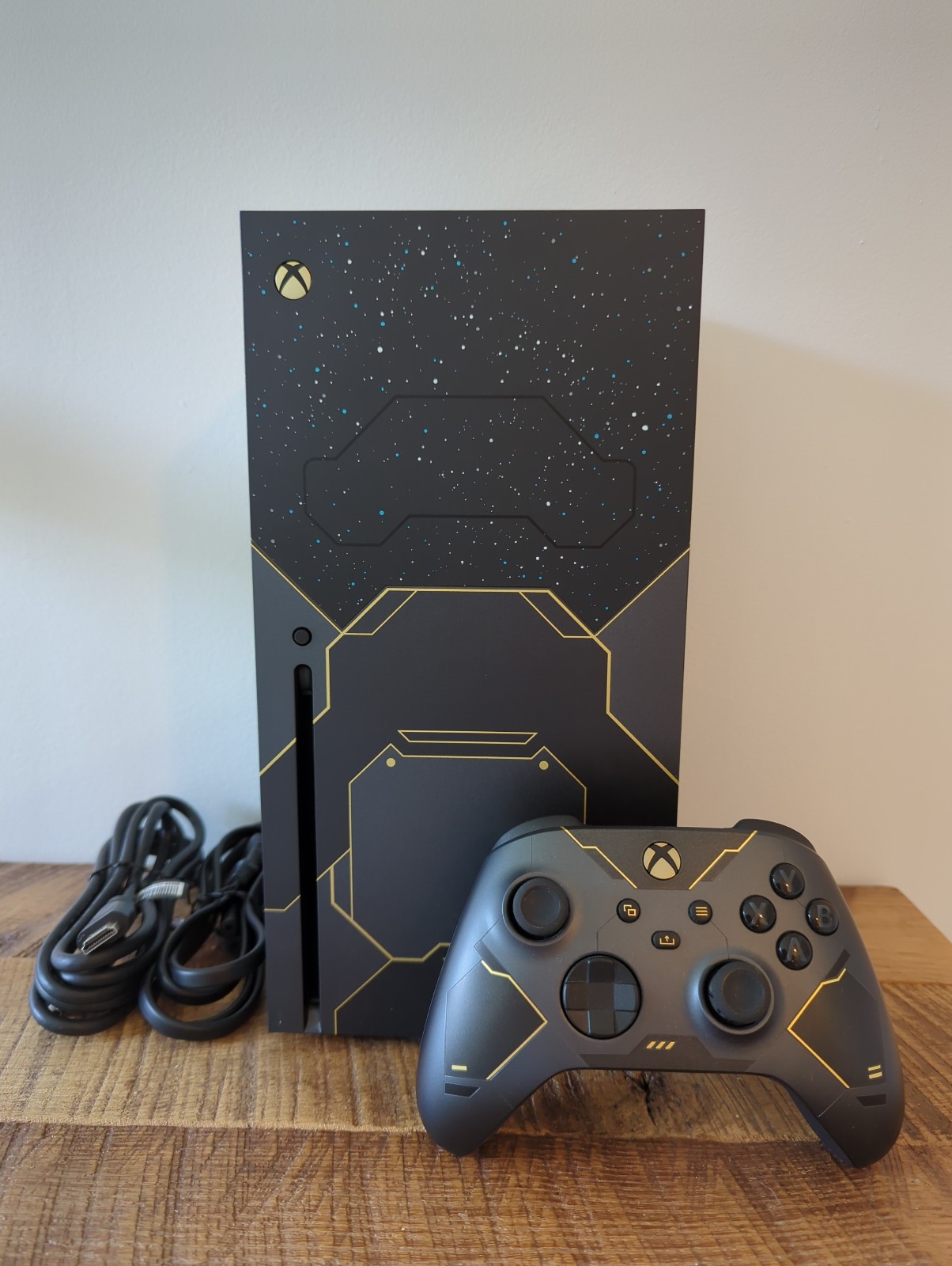 Microsoft Xbox Series X Halo Infinite Limited Edition 1TB