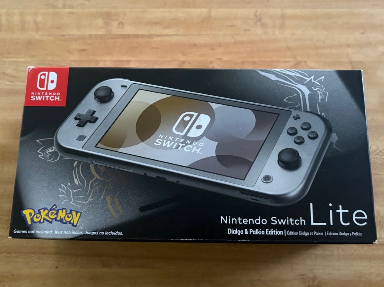 Nintendo Switch Lite Handheld Game Console Dialga & Palkia Edition w/ Games