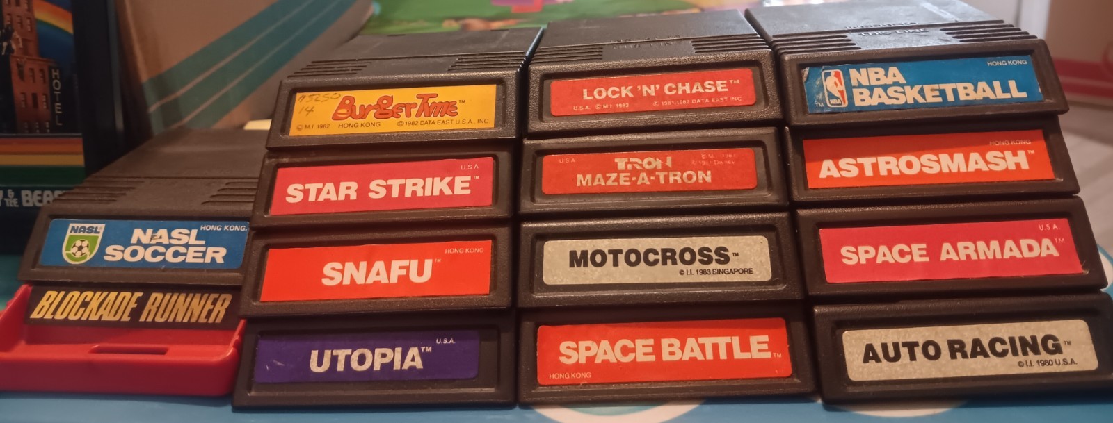 intellivision II console, Voice Module, 17 Games. Untested No Ac Cord. Read