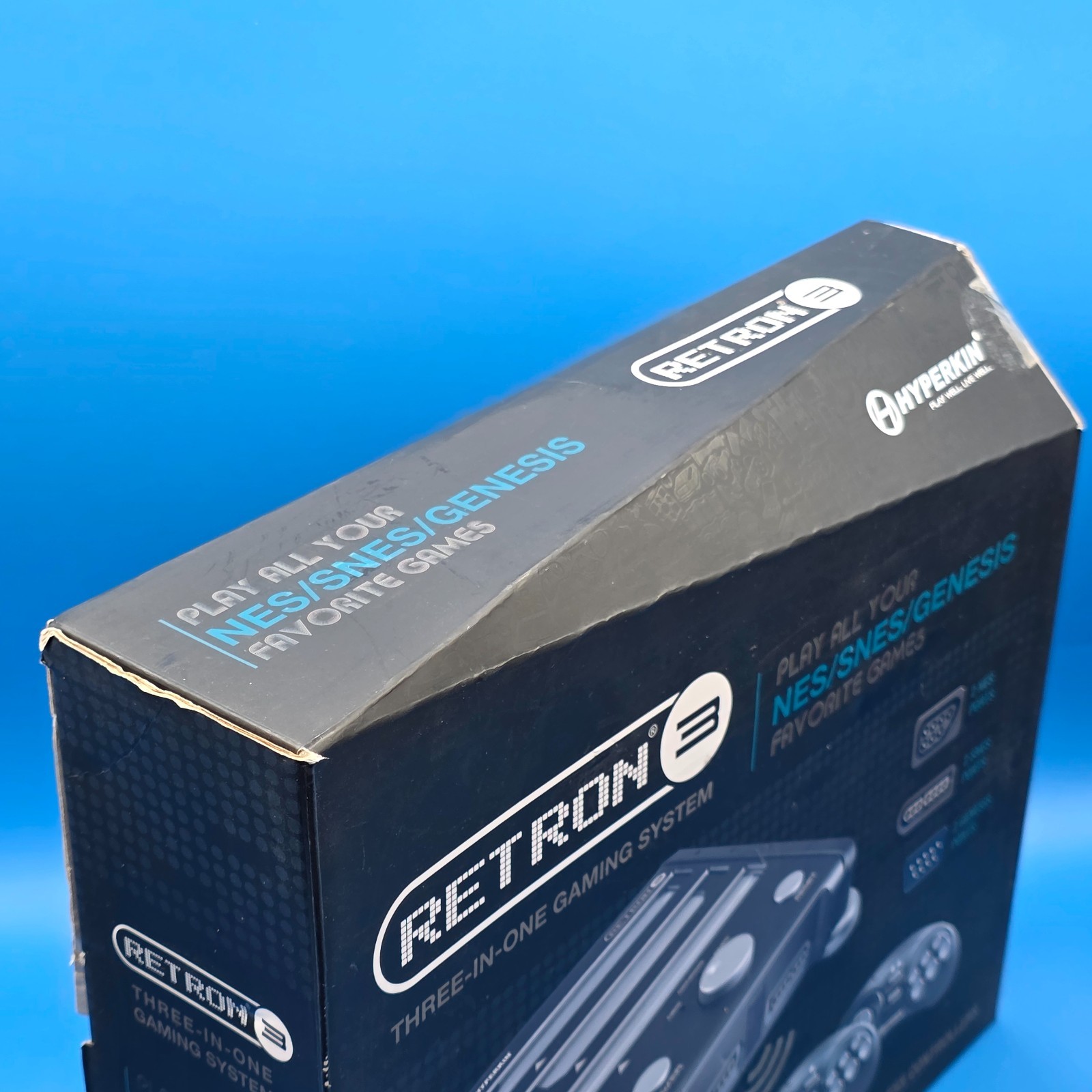 Hyperkin Retron 3 CIB Retro gaming console Plays NES, SNES, & SEGA Genesis Black