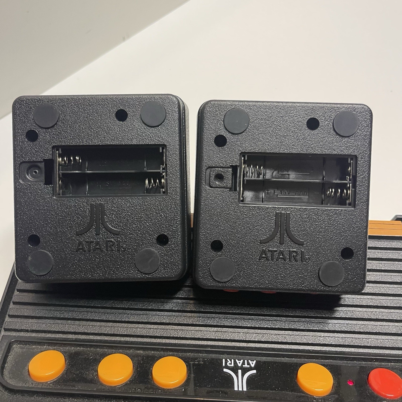 Atari Flashback 5 Classic Console 2 Wireless Joystick Controllers Cords TESTED!