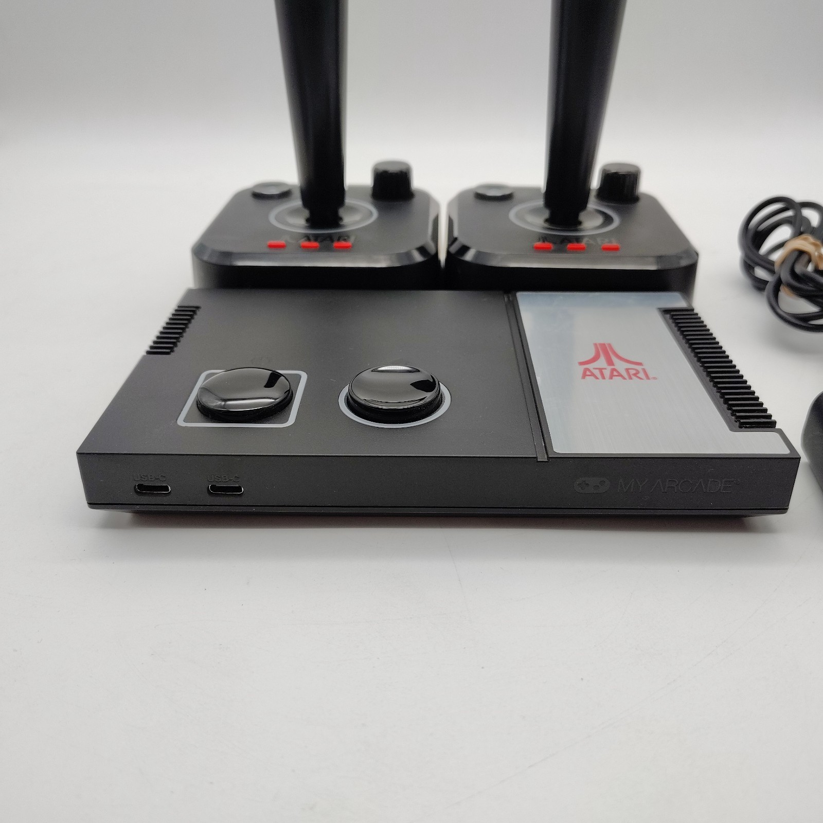 My Arcade – Gamestation Pro (Atari 2600) 720p, Wi-Fi w/ 2 Joysticks (DGUNL-7052)