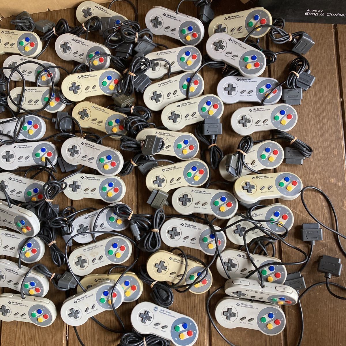 Nintendo Super Famicom SNES controllers Lot of 50 Genuine product USED