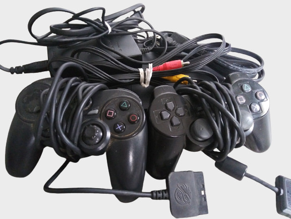 Sony PlayStation 2 PS2 Slim Black Console System Bundle SCPH-70012 W/ 5 Games