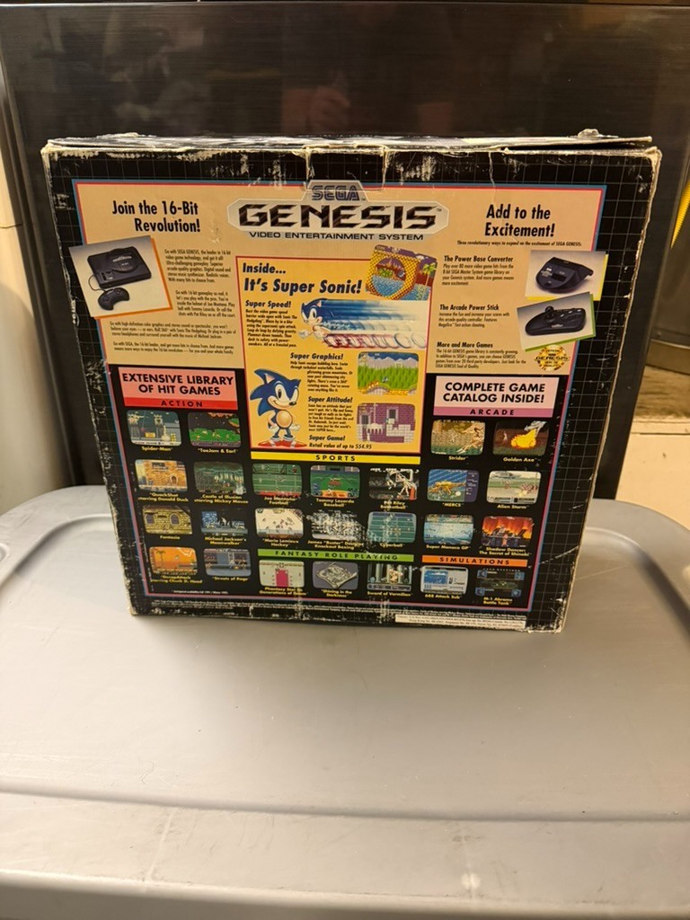 Sega Genesis Console, 2 controllers Box Not For Resale Sonic 1 Working