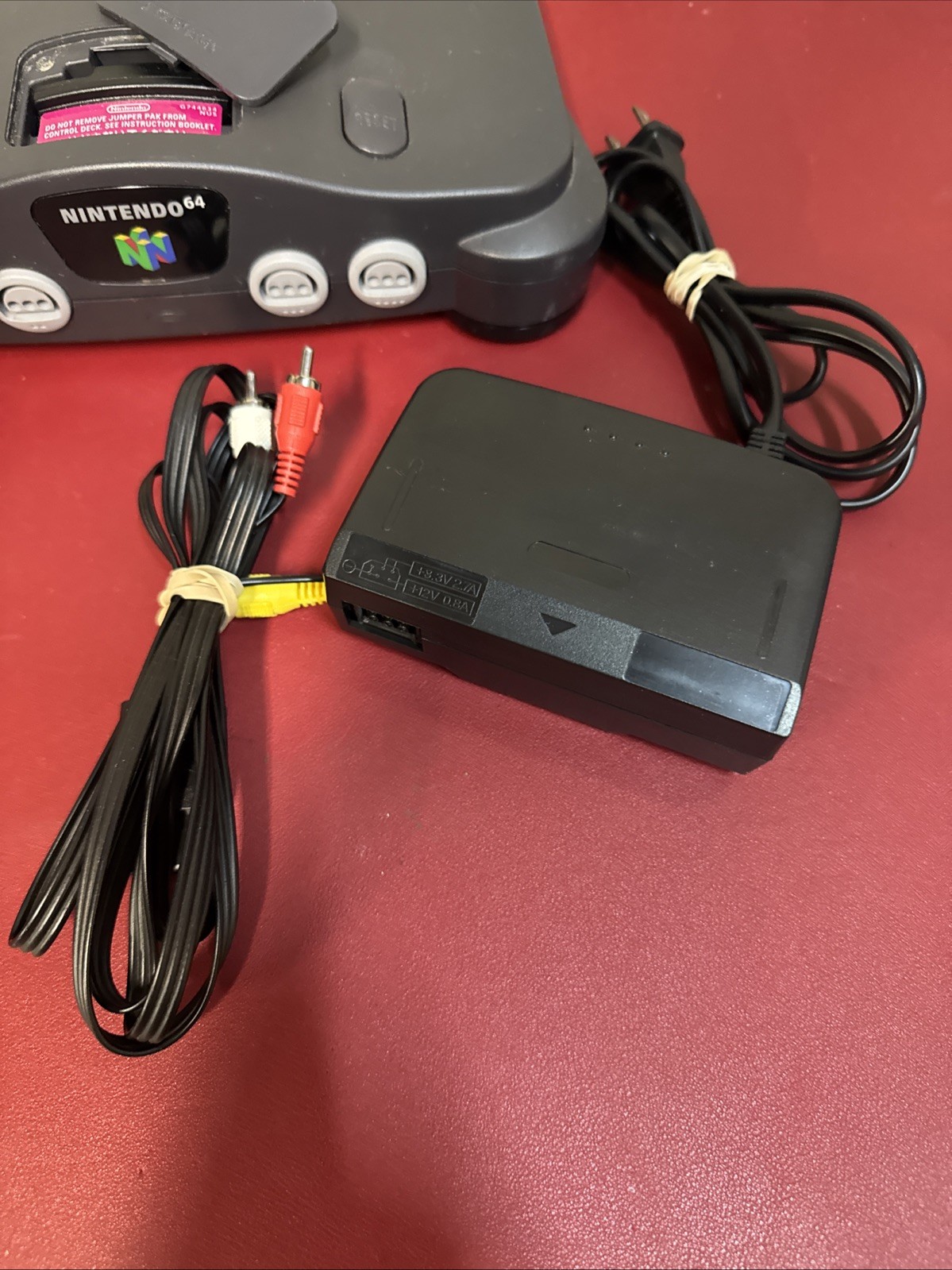 Nintendo 64 Console Bundle w/ 2 Controllers, power and AV cords.tested & working