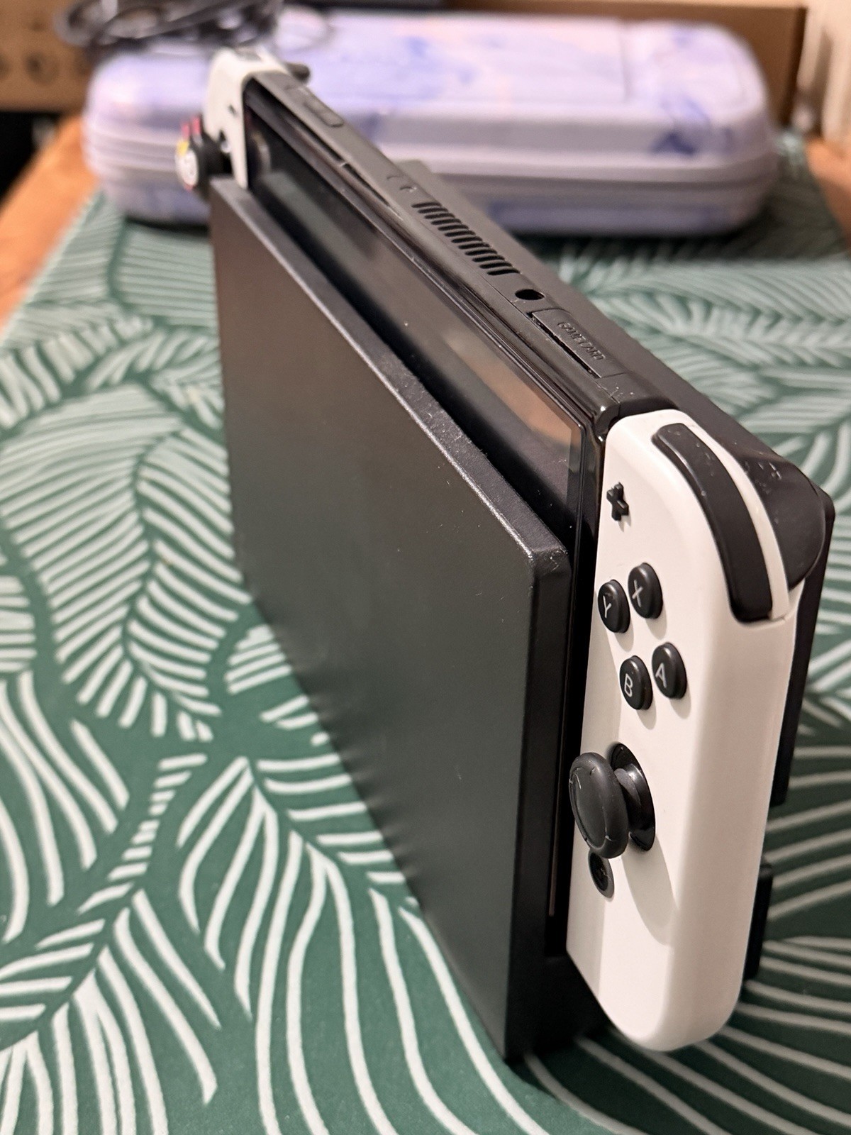 Nintendo Switch OLED Model HEG-001 Handheld Console – 64GB – White