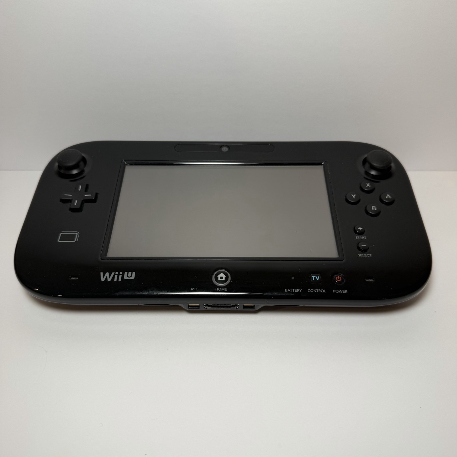 Nintendo Wii U 32GB Black Console Gamepad Cords Two Controllers Tested Working