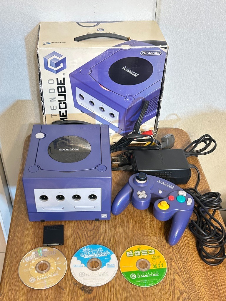 Nintendo GameCube Indigo Japan Console DOL-001 Bundle Mario Sunshine Pikmin Wari