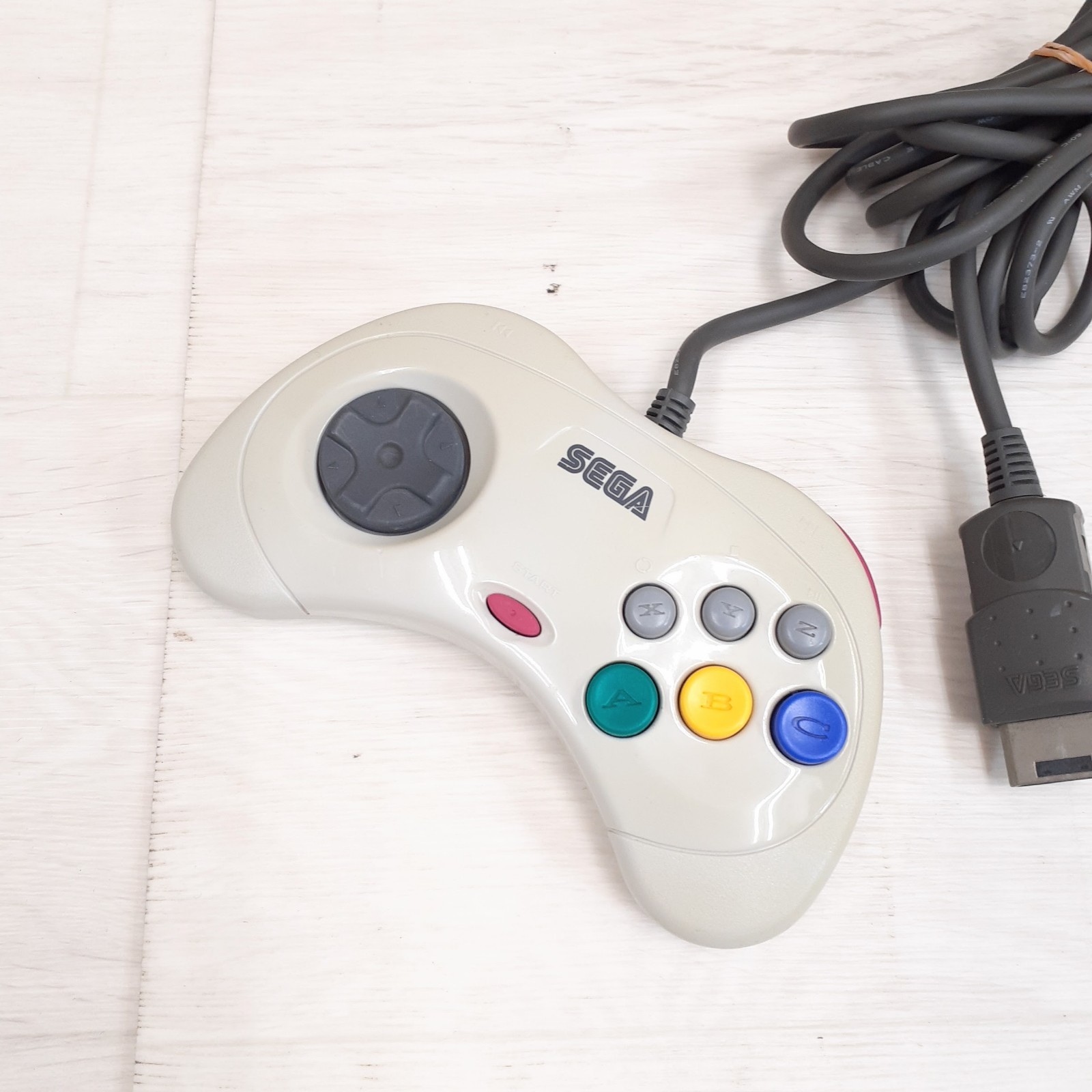 Sega Saturn Console Bundle w/ 2 Controllers 8 Games Tested Japan White HST-3220
