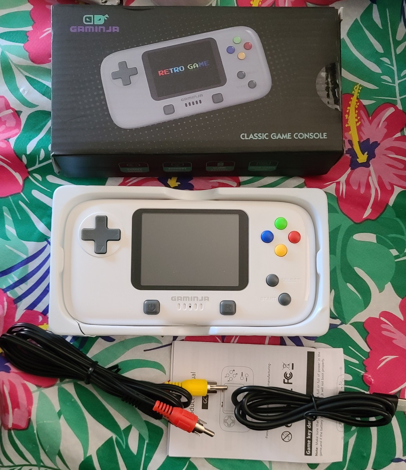 GaminJr 400 in 1 Plus Rechargable Handheld Gamepad New in box White