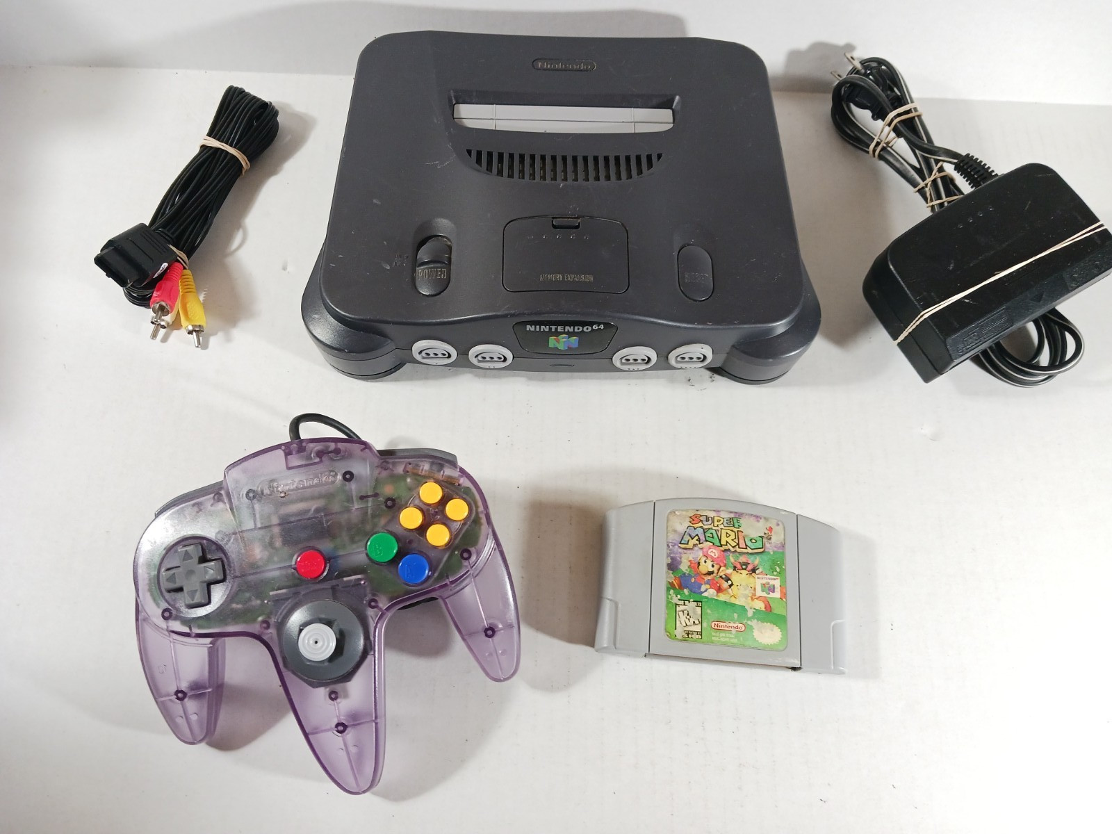 Nintendo 64 Starter Set Super Mario 64 Tight Stick Atomic Purple Controller N64