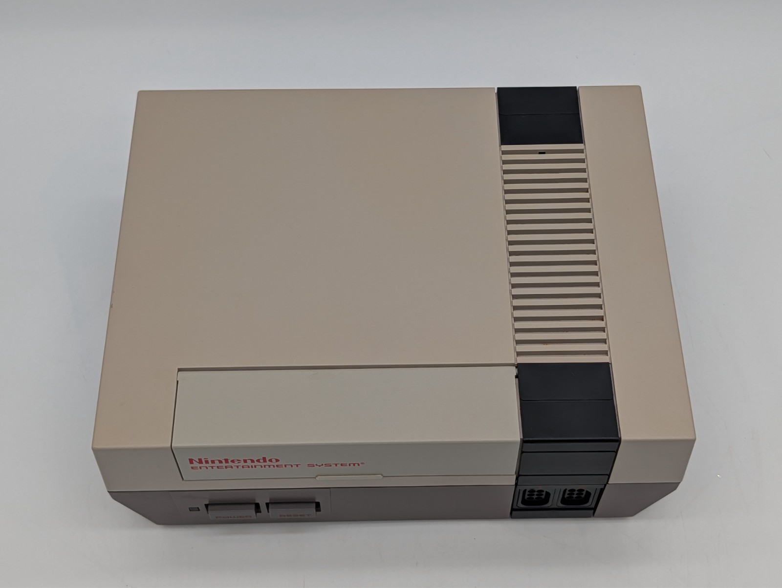 Nintendo NES Console Bundle NES-001 Tested W/ Zapper + Mario 1 2 3 / Duck Hunt