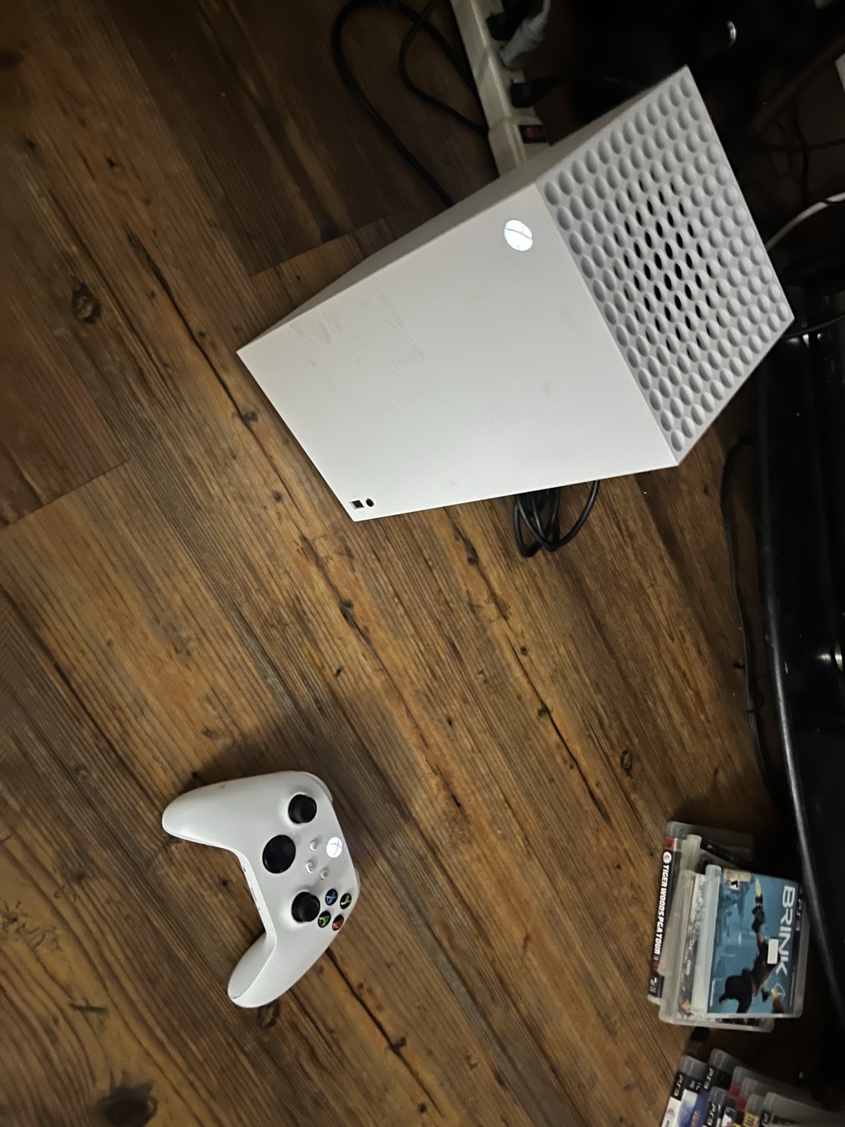 Microsoft Xbox Series X 1TB White Model 1882 w/ 2 Controllers