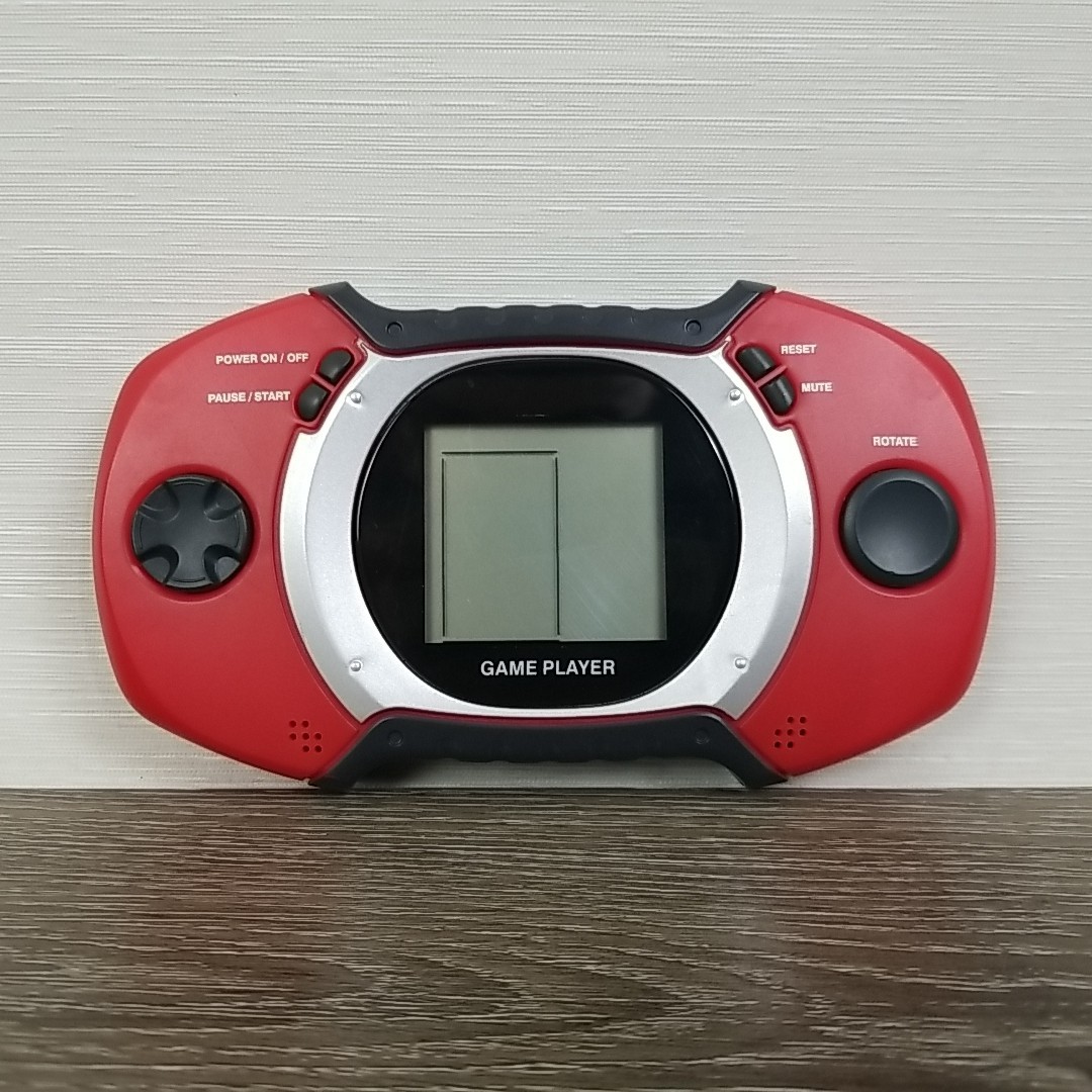 Retro Simple Game Player Handheld System Red Tested Works Vintage