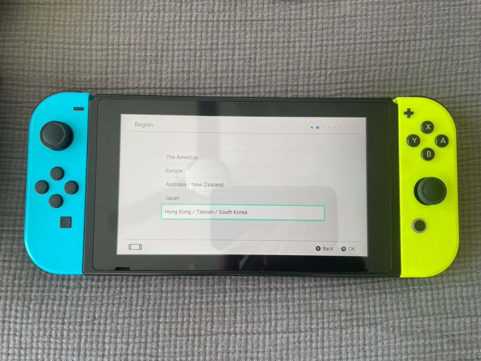 Nintendo Switch Handheld Console – See Photos, Read Description