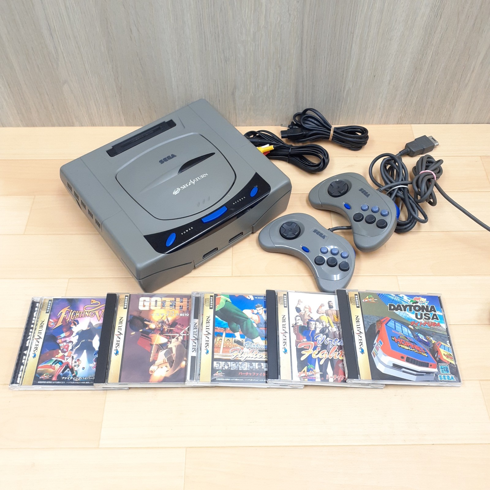 Japanese Sega Saturn Console Bundle with 2 Controllers & 5 Games DAYTONA USA