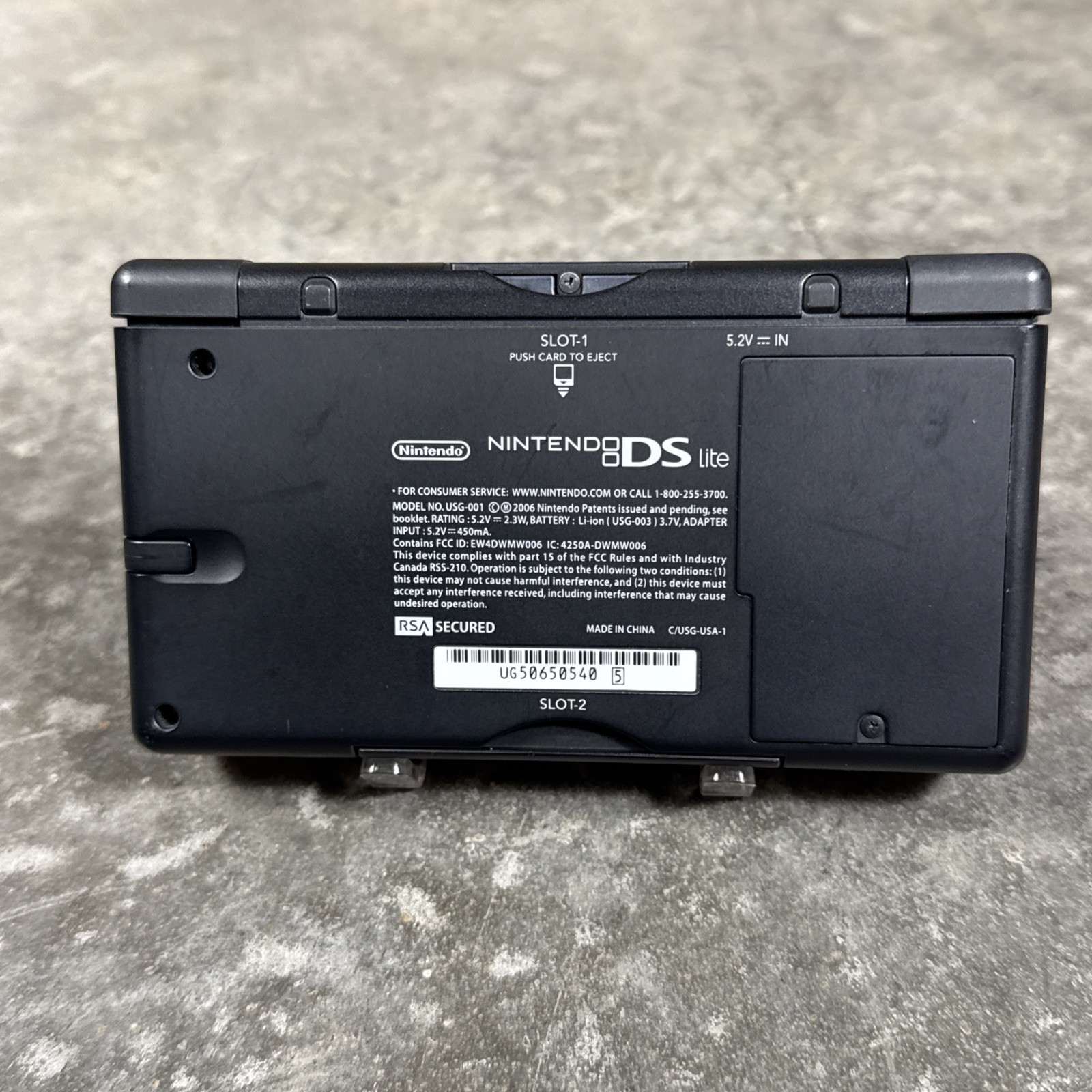 Nintendo DS Lite Handheld Console (USG-001) Red w/ OEM Charger Stylus & Case