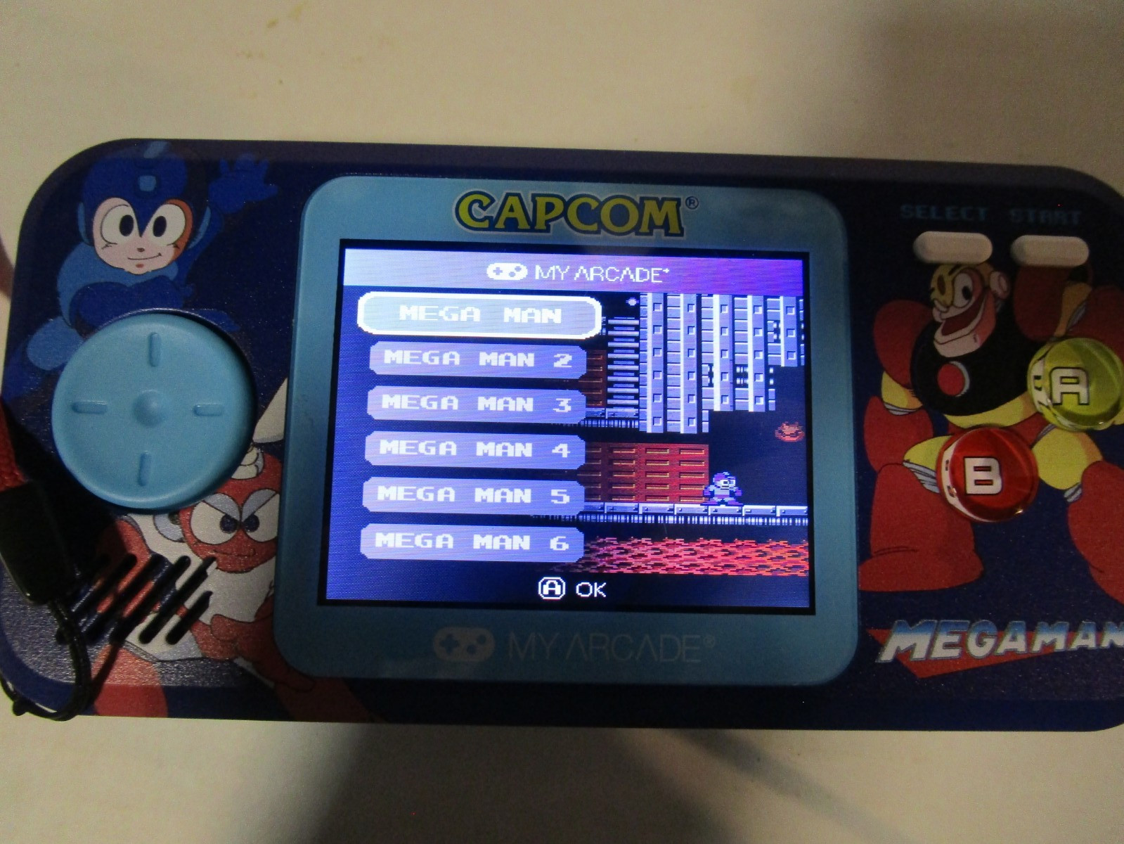 My Arcade Mega Man Pocket Player Pro – Portable Video Game Megaman VGUC
